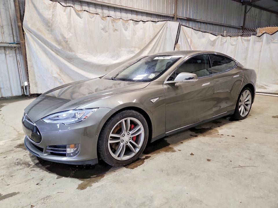 2015 Tesla Model s VIN 5YJSA1H49FF095882 COPART salvage auction — SIDE, La - Certificate Of Title, sold $8,200 on 2026-07-07 (photo 1)