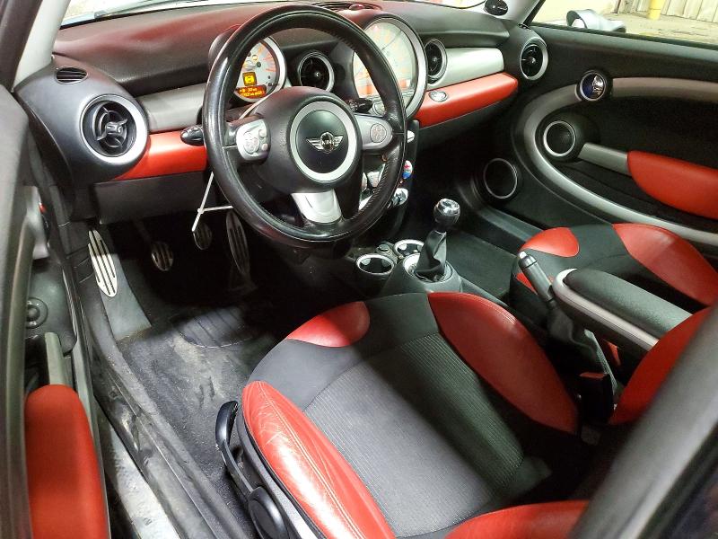 2010 Mini Cooper VIN WMWMF7C53ATX45225 COPART salvage auction — SIDE, PA - CERTIFICATE OF SALVAGE, sold $450 on 2026-08-07 (photo 8)