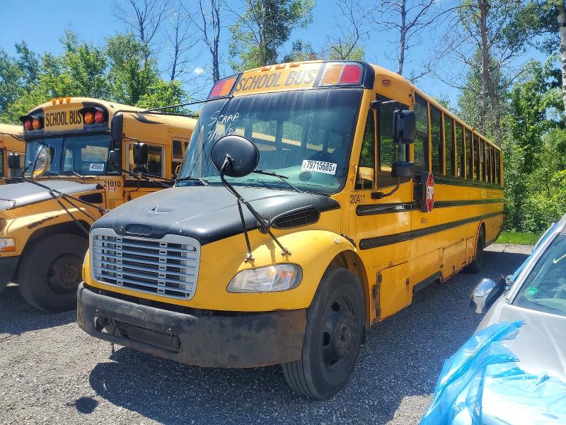 2011 Thomas Saf-t-liner c2 VIN 4UZABRDU5BCAU4169 COPART salvage auction — NORMAL WEAR, ON - PERMIT NO BRAND - UNFIT, sold $1,800 on 2026-09-22 (photo 2)