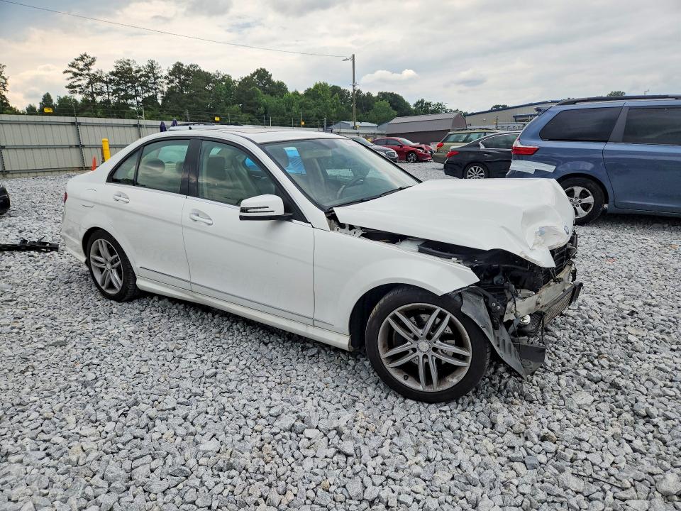 2014 Mercedes-benz VIN WDDGF4HB4ER311188 COPART salvage auction — FRONT END, Ga - Cert Of Title-Salvage, sold $275 on 2026-07-23 (photo 4)