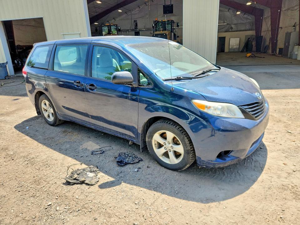 2011 Toyota Sienna VIN 5TDZK3DC0BS131128 COPART salvage auction — MECHANICAL, Vt - Certificate Of Title, sold $1,350 on 2026-07-20 (photo 4)