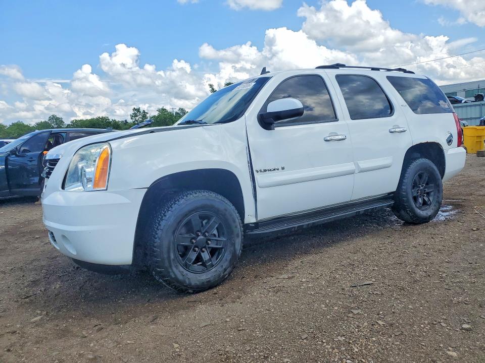 2007 Gmc Yukon VIN 1GKFK13077R300828 COPART salvage auction — REAR END, Il - Salvage Certificate, sold $600 on 2026-07-31 (photo 1)