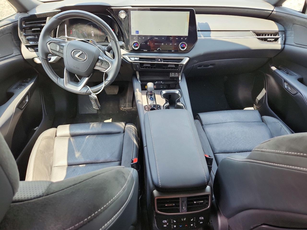 2024 Lexus Rx 350 VIN 2T2BAMCA4RC069760 COPART salvage auction — Vandalized, NJ - CERT OF TITLE-SALVAGE, sold $29,500 on 2026-06-24 (photo 8)