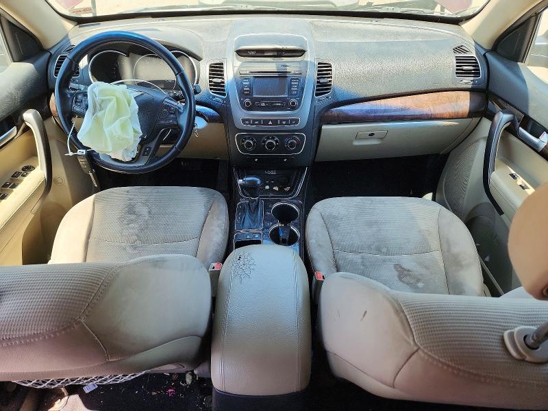 2014 Kia Sorento VIN 5XYKT3A65EG495897 COPART salvage auction — FRONT END, VA - CERT OF TITLE - SALVAGE, sold $600 on 2026-07-29 (photo 8)