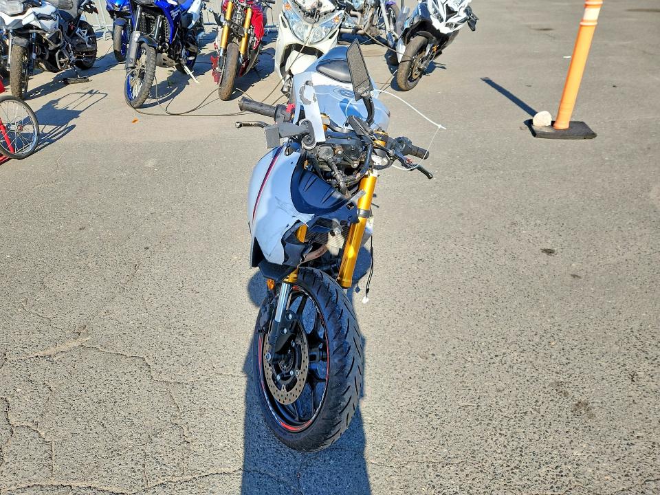 2020 Yamaha Yzf VIN MH3RH18Y4LK004692 COPART salvage auction — FRONT END, Ny - Mv-907A Salvage Certificate, sold $850 on 2026-07-16 (photo 2)