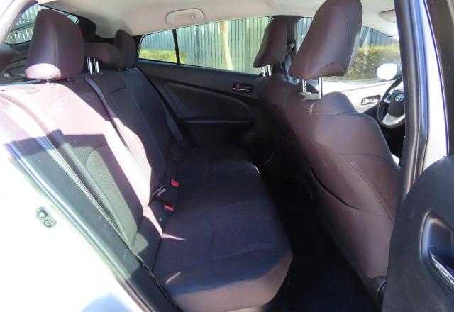 2018 Toyota Prius VIN JTDKARFU0J3067881 COPART salvage auction — ALL OVER, Az - Dis/Dlr/Exp Only Salvage Title (P), sold $9,600 on 2026-07-29 (photo 6)