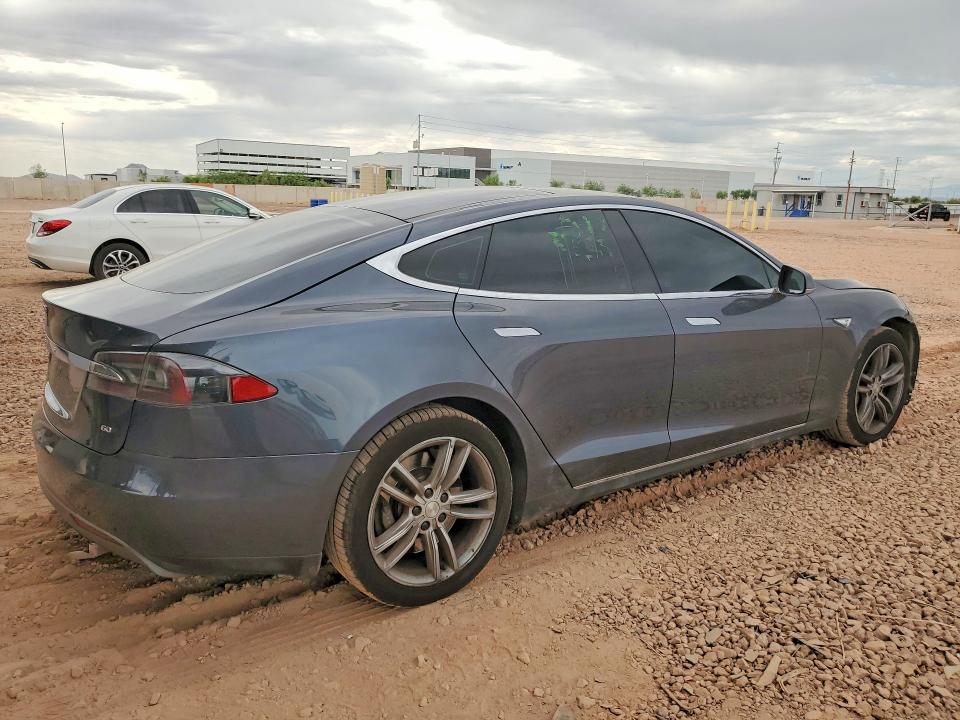 2014 Tesla Model s VIN 5YJSA1S10EFP50363 COPART salvage auction — FRONT END, Az - Cert Of Title - Salvage, sold $3,600 on 2026-07-02 (photo 3)
