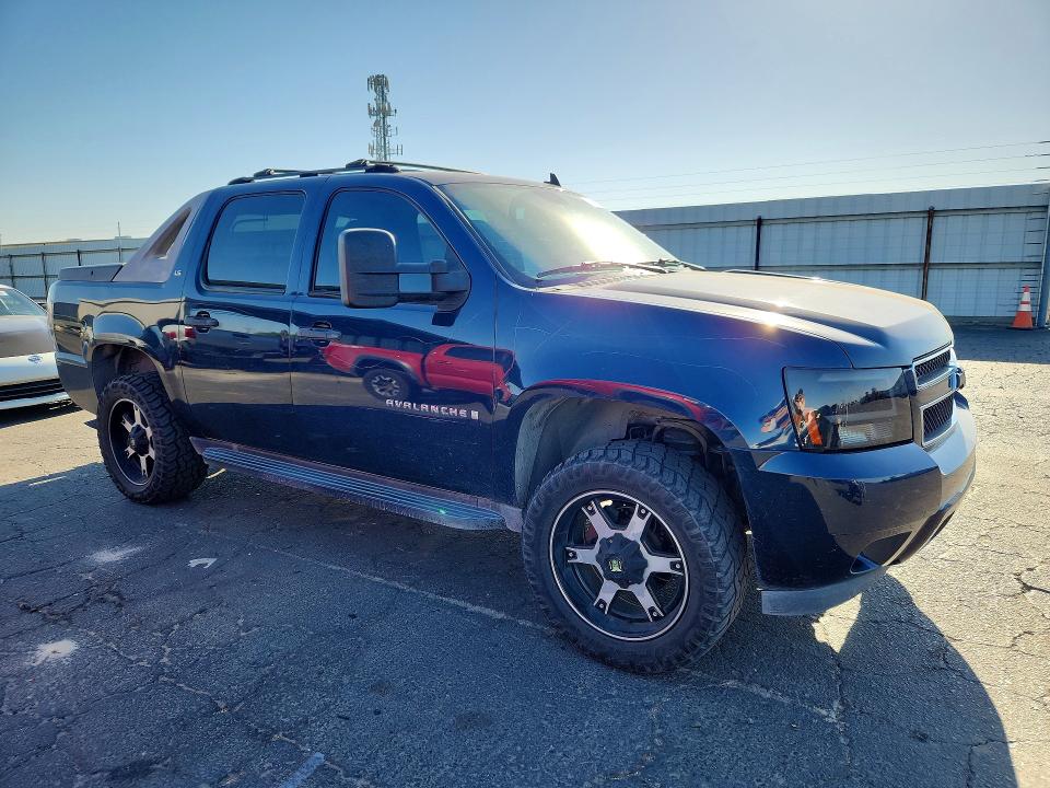 2007 Chevrolet Avalanche VIN 3GNEC12007G166158 COPART salvage auction — DAMAGE HISTORY, Ca - Dlr/Dis/Exp Only Salvage Title, sold $1,400 on 2026-07-02 (photo 4)