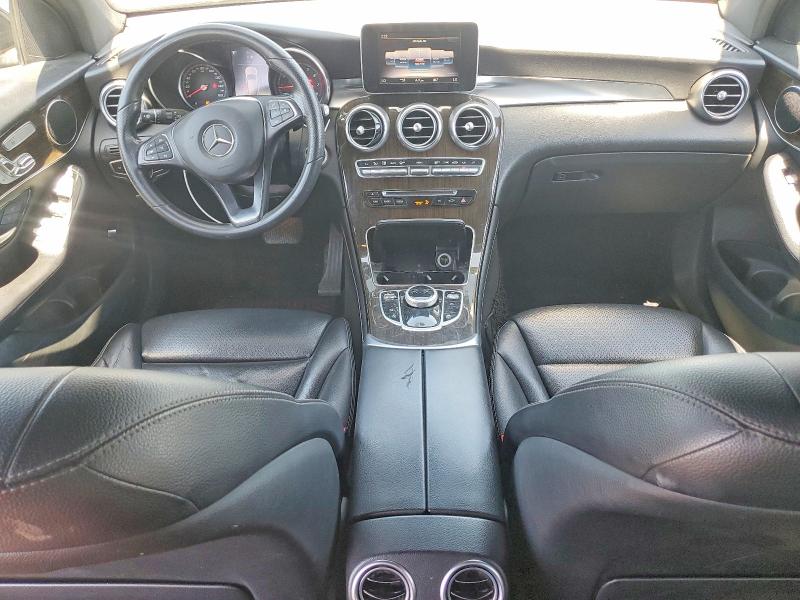 2019 Mercedes-benz Glc VIN WDC0G4KB6KF581080 COPART salvage auction — MINOR DENT/SCRATCHES, Nj - Dis/Dlr/Exp Only Clean Title, sold $1,100 on 2026-07-27 (photo 8)
