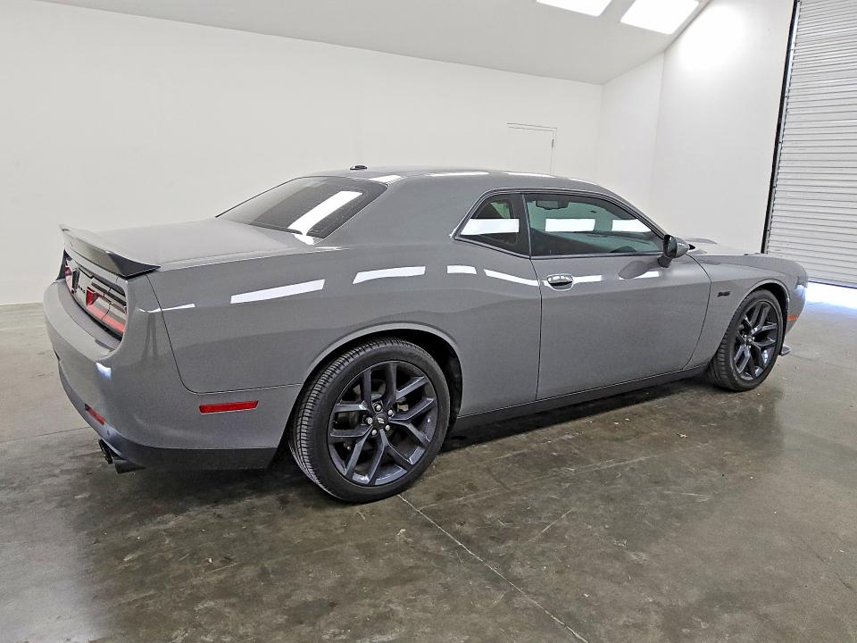 2023 Dodge Challenger VIN 2C3CDZBT5PH669677 COPART salvage auction — MINOR DENT/SCRATCHES, TX - CERTIFICATE OF TITLE, sold $22,750 on 2026-07-28 (photo 3)