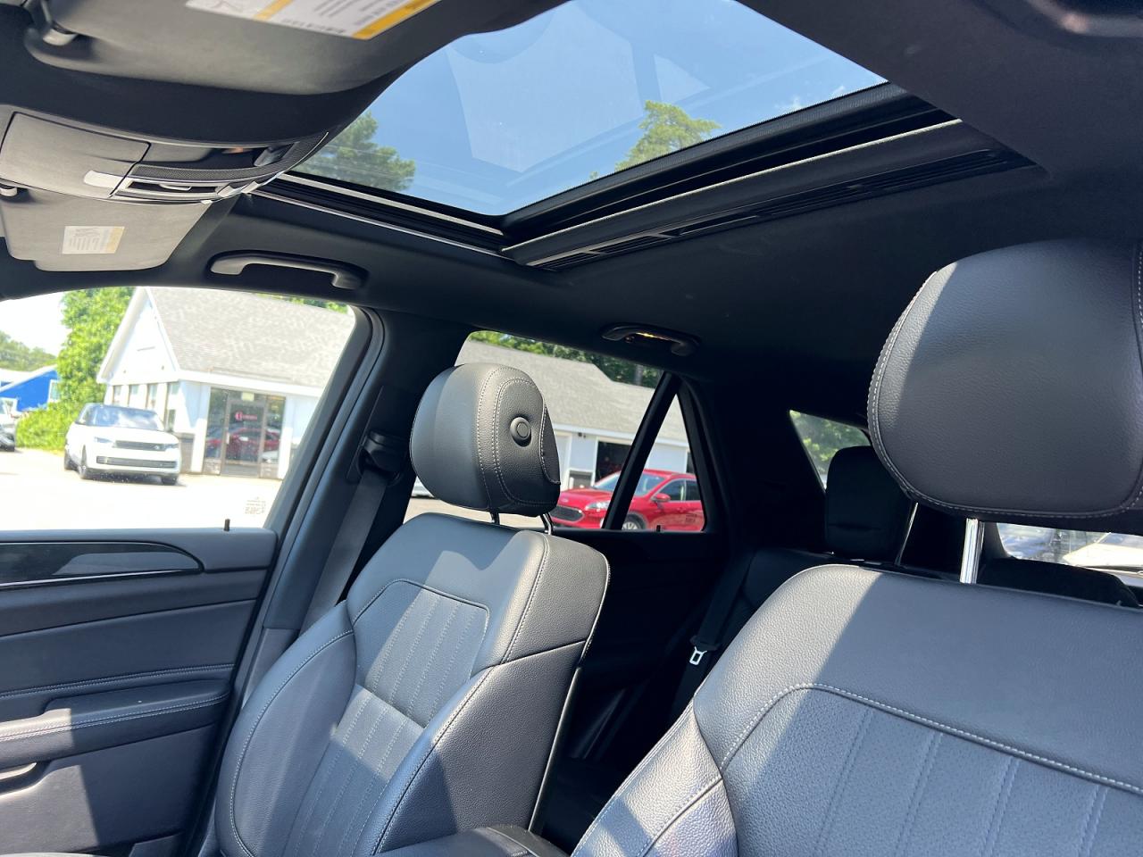 2019 Mercedes-Benz GLE-Class VIN 4JGDA5GB3KB215765 COPART salvage auction — Minor Dent/Scratches, CO - CERTIFICATE OF TITLE (P), sold $11,900 on 2026-07-01 (photo 9)