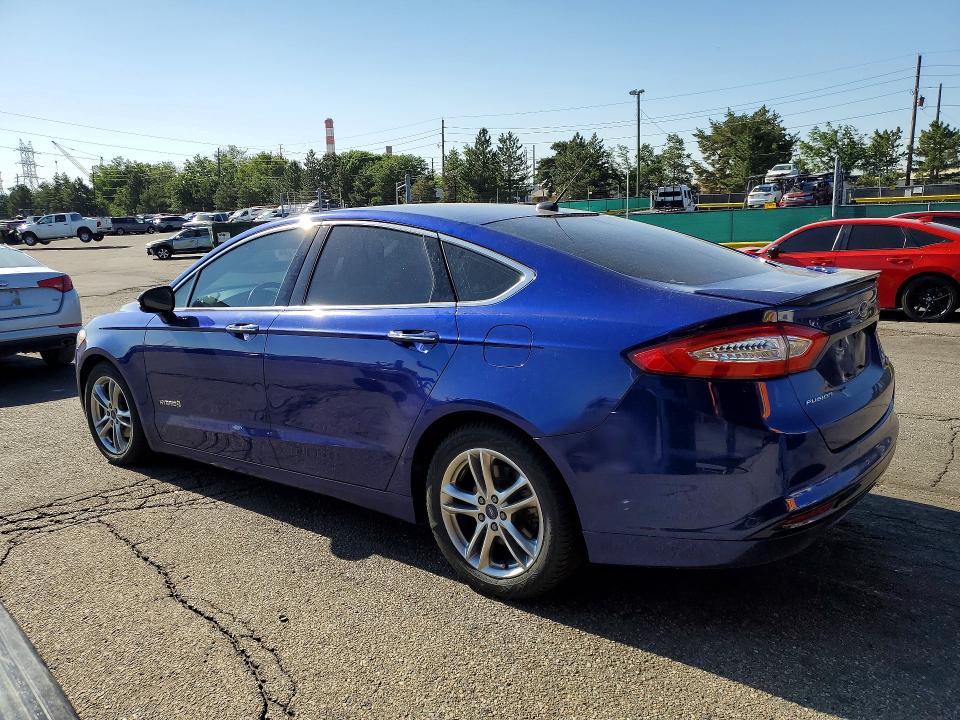 2015 Ford Fusion VIN 3FA6P0RU7FR169135 COPART salvage auction — MINOR DENT/SCRATCHES, Co - Dis/Dlr/Exp Only Clean Title, sold $2,350 on 2026-07-02 (photo 2)