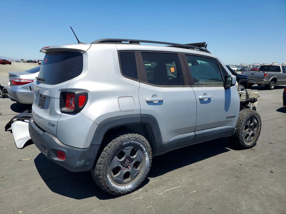2015 Jeep Renegade VIN ZACCJABT0FPB67794 COPART salvage auction — FRONT END, CA - DIS/DLR/EXP ONLY CLEAN TITLE, sold $775 on 2026-07-27 (photo 3)