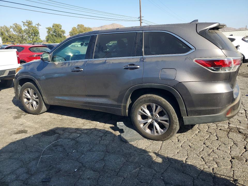 2016 Toyota Highlander VIN 5TDZKRFH5GS141219 COPART salvage auction — REAR END, Ca - Salvage Certificate, sold $3,150 on 2026-07-09 (photo 2)