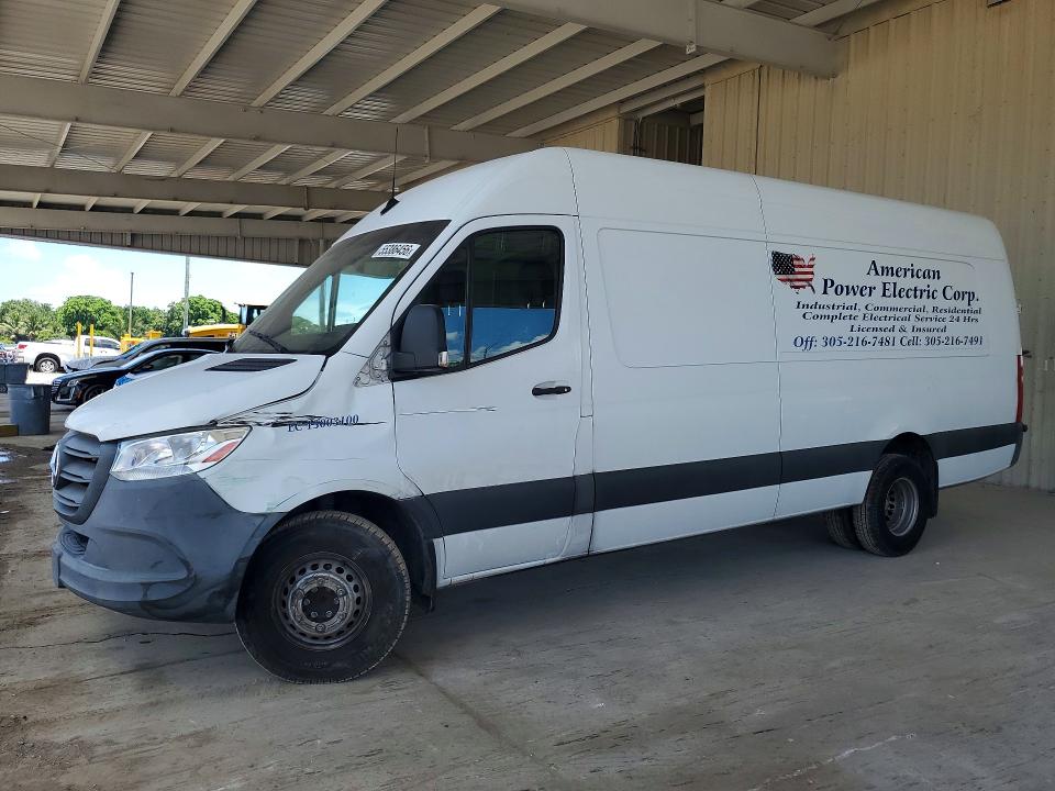 2019 Mercedes-benz VIN W1W5EDHY8KT018535 COPART salvage auction — FRONT END, Fl - Cert Of Title Slvg Rebuildable, sold $15,600 on 2026-07-08 (photo 1)