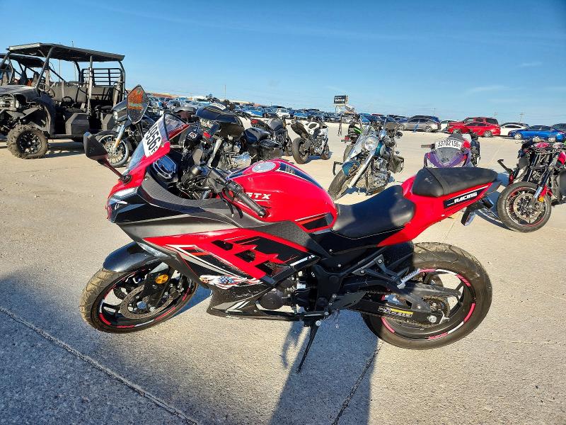 2025 Vitacci Gtx 250 ef VIN H0DPBFG98SX102428 COPART salvage auction — SIDE, TX - SALVAGE VEHICLE TITLE, sold $150 on 2026-07-21 (photo 3)
