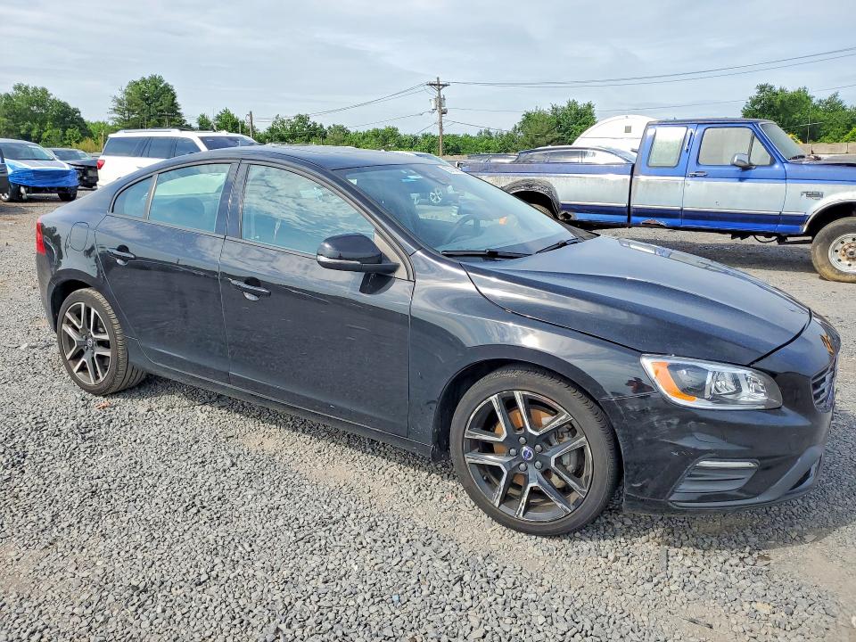 2017 Volvo VIN YV140MTL3H2427391 COPART salvage auction — FRONT END, Nj - Cert Of Title-Salvage, sold $3,500 on 2026-07-28 (photo 4)