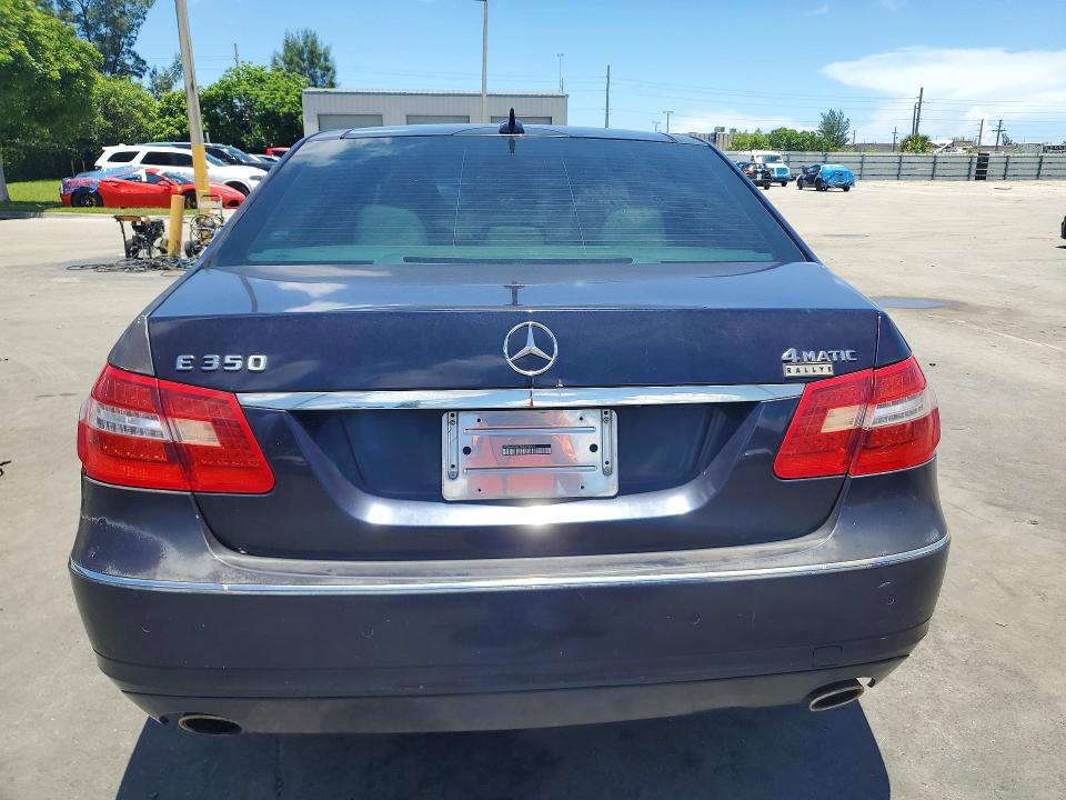 2011 Mercedes-benz E-class VIN WDDHF8HB2BA355793 COPART salvage auction — SIDE, Fl - Cert Of Title W/Slvg History, sold $400 on 2026-07-29 (photo 6)