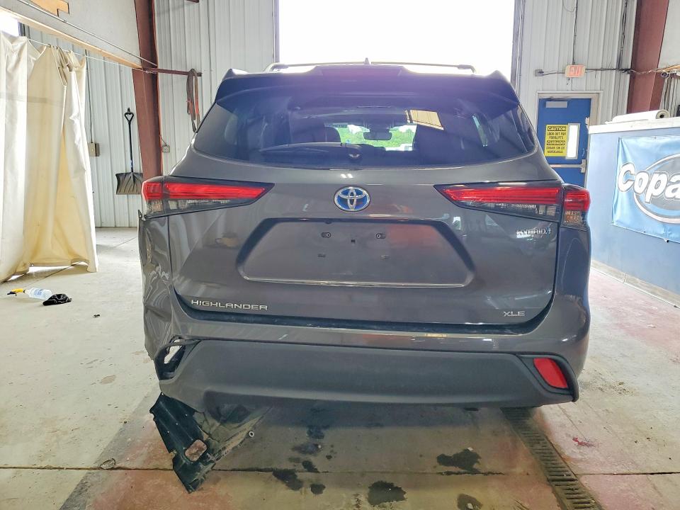 2022 Toyota VIN 5TDGBRCH5NS558736 COPART salvage auction — FRONT END, Ny - Mv-907A Salvage Certificate, sold $550 on 2026-07-27 (photo 6)