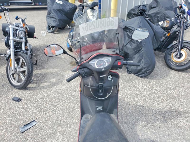 2010 Honda Elite VIN LWBJF1906A1002025 COPART salvage auction — NORMAL WEAR, Fl - Certificate Of Title, sold $325 on 2026-07-14 (photo 6)