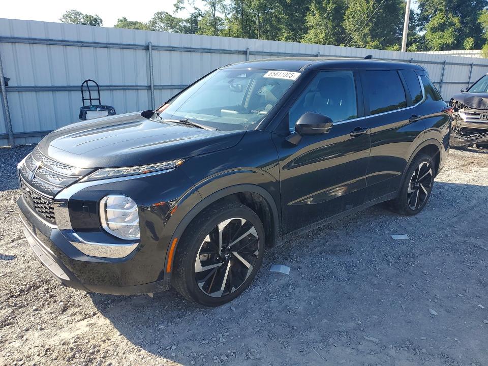 2022 Mitsubishi Outlander VIN JA4J4TA81NZ001928 COPART salvage auction — MINOR DENT/SCRATCHES, Wv - Certificate Of Title (P), sold $7,500 on 2026-07-29 (photo 1)