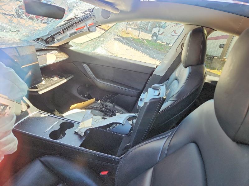 2022 Tesla Model y VIN 7SAYGAEE3NF350811 COPART salvage auction — ALL OVER, CA - SALVAGE CERTIFICATE, sold $3,500 on 2026-07-27 (photo 9)