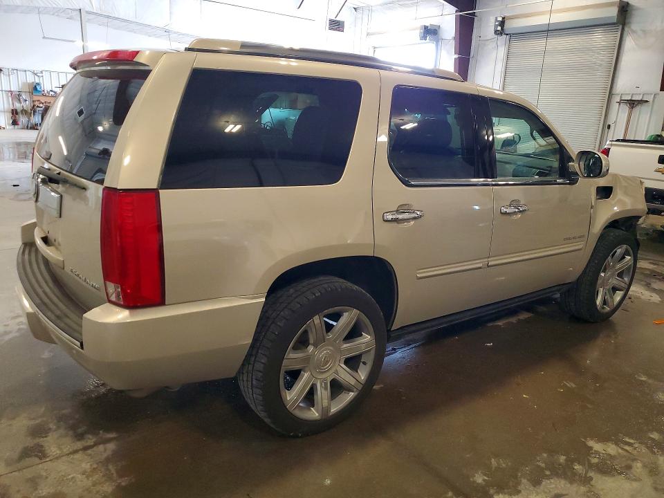 2011 Cadillac Escalade VIN 1GYS4CEF2BR161342 COPART salvage auction — FRONT END, Mn - Cert Of Title-Prior Salvage, sold $4,350 on 2026-08-01 (photo 3)