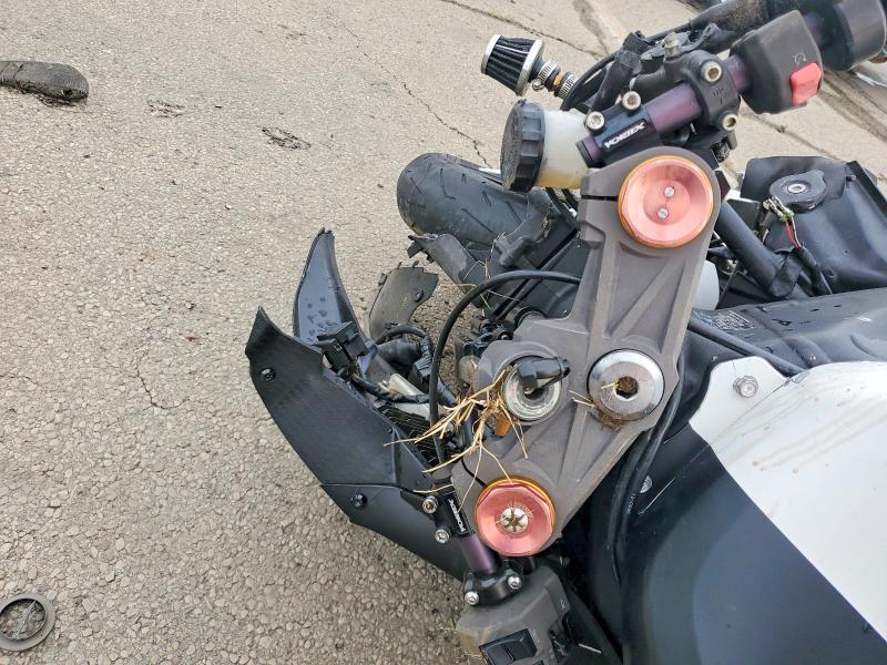 2013 Kawasaki Zx636 VIN JKBZXJE13DA003734 COPART salvage auction — ALL OVER, OH - CERT OF TITLE-SALVAGE, sold $2,050 on 2026-07-16 (photo 7)