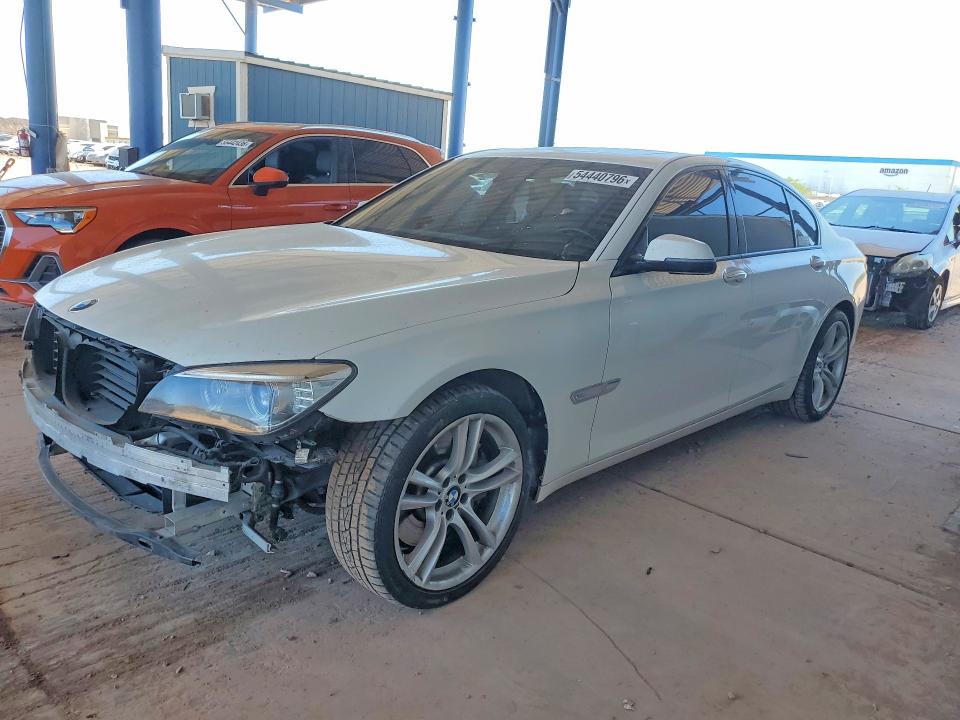 2014 BMW 7er VIN WBAYA8C51ED825077 COPART salvage auction — FRONT END, Az - Cert Of Title - Salvage, sold $550 on 2026-07-21 (photo 1)