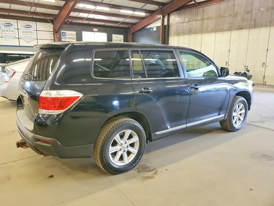 2013 Toyota VIN 5TDBK3EH6DS203562 COPART salvage auction — MINOR DENT/SCRATCHES, Va - Certificate Of Title, sold $5,900 on 2026-07-08 (photo 3)