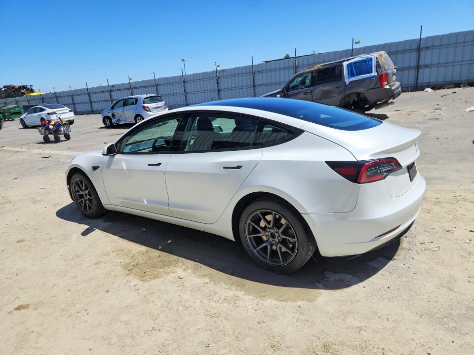 2022 Tesla Model 3 VIN 5YJ3E1EA0NF371867 COPART salvage auction — MECHANICAL, Ca - Certificate Of Title, sold $9,600 on 2026-07-08 (photo 2)