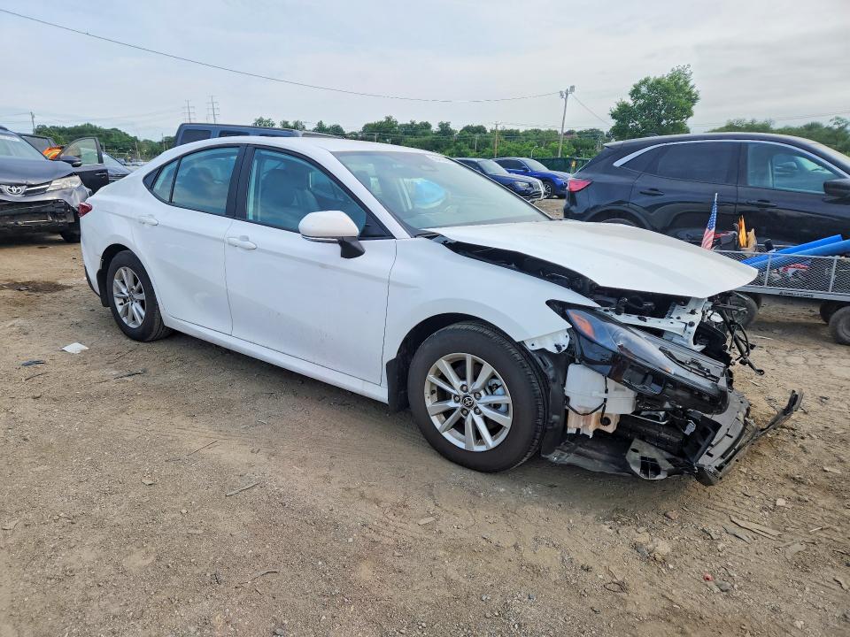 2025 Toyota VIN 4T1DAACK3SU629423 COPART salvage auction — FRONT END, Md - Cert Of Salvage > 75% Damage, sold $11,900 on 2026-07-02 (photo 4)