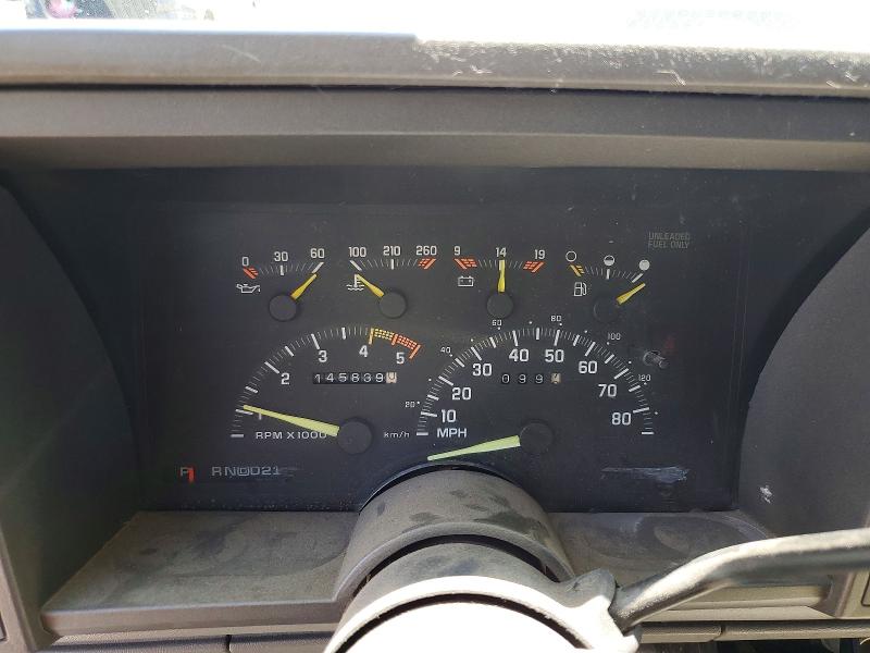 1992 Chevrolet Gmt VIN 2GCEK19K6N1251434 COPART salvage auction — FRONT END, Pa - Certificate Of Salvage, sold $700 on 2026-07-02 (photo 9)