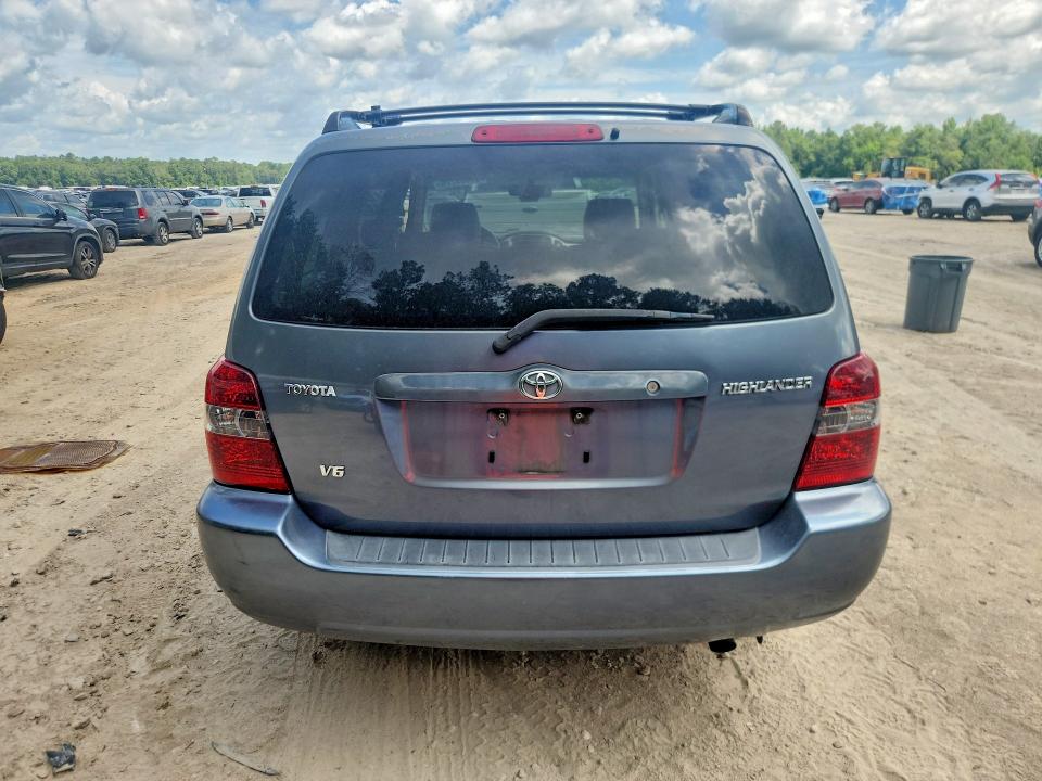 2004 Toyota Highlander VIN JTEGP21A240021608 COPART salvage auction — MINOR DENT/SCRATCHES, Fl - Certificate Of Title, sold $950 on 2026-07-07 (photo 6)