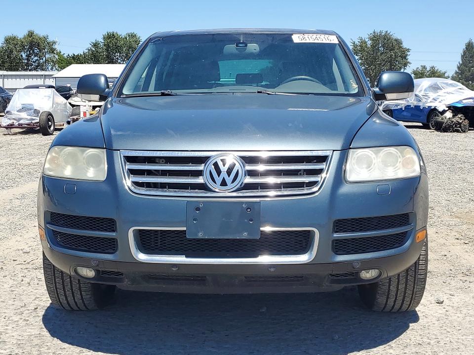 2005 Volkswagen Touareg VIN WVGMM77L55D009108 COPART salvage auction — FRONT END, Wa - Dis/Dlr/Exp Only Clean Title, sold $475 on 2026-07-07 (photo 5)