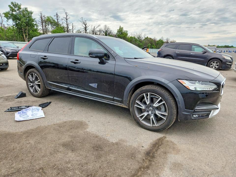 2018 Volvo VIN YV4A22NL6J1021439 COPART salvage auction — SIDE, NY - MV-907A SALVAGE CERTIFICATE, sold $5,800 on 2026-07-27 (photo 4)
