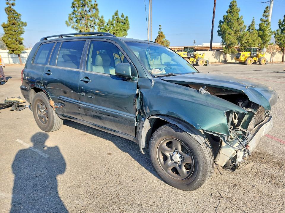 2003 Toyota Highlander VIN JTEGD21A130072752 COPART salvage auction — FRONT END, CA - SALVAGE CERTIFICATE, sold $425 on 2026-07-16 (photo 4)