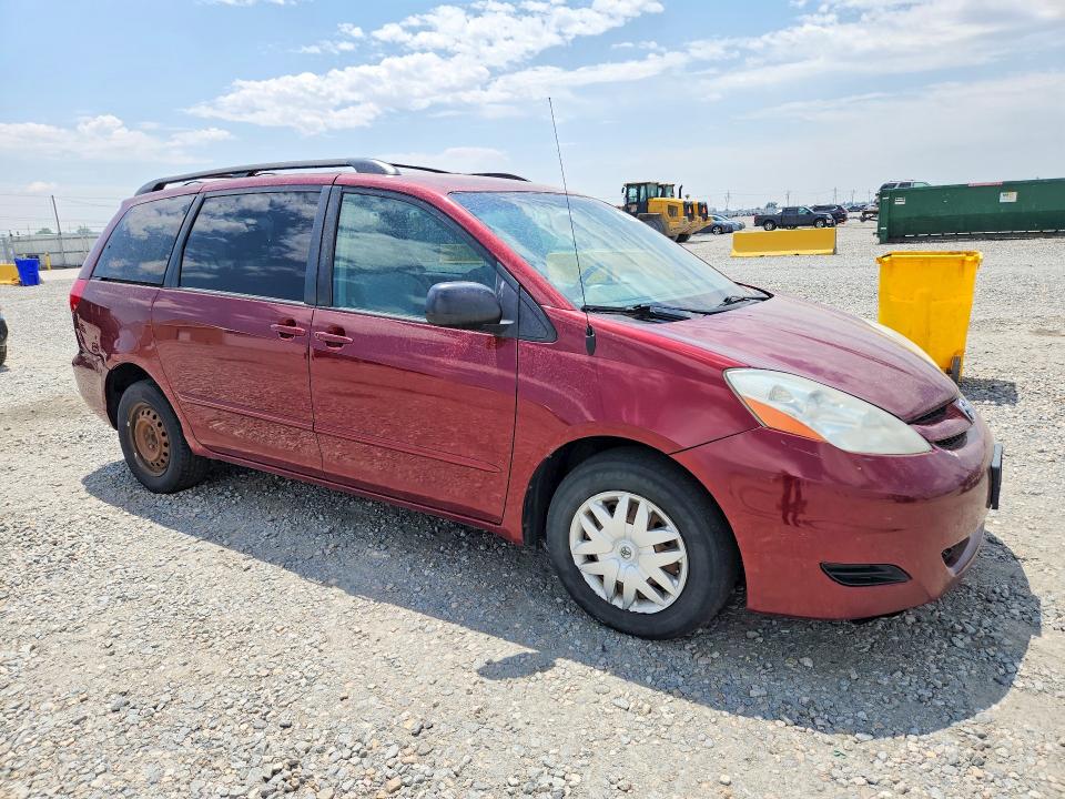 2008 Toyota Sienna VIN 5TDZK23C48S160359 COPART salvage auction — FRONT END, Ia - Dis/Dlr/Exp Only Clean Title, sold $450 on 2026-07-16 (photo 4)