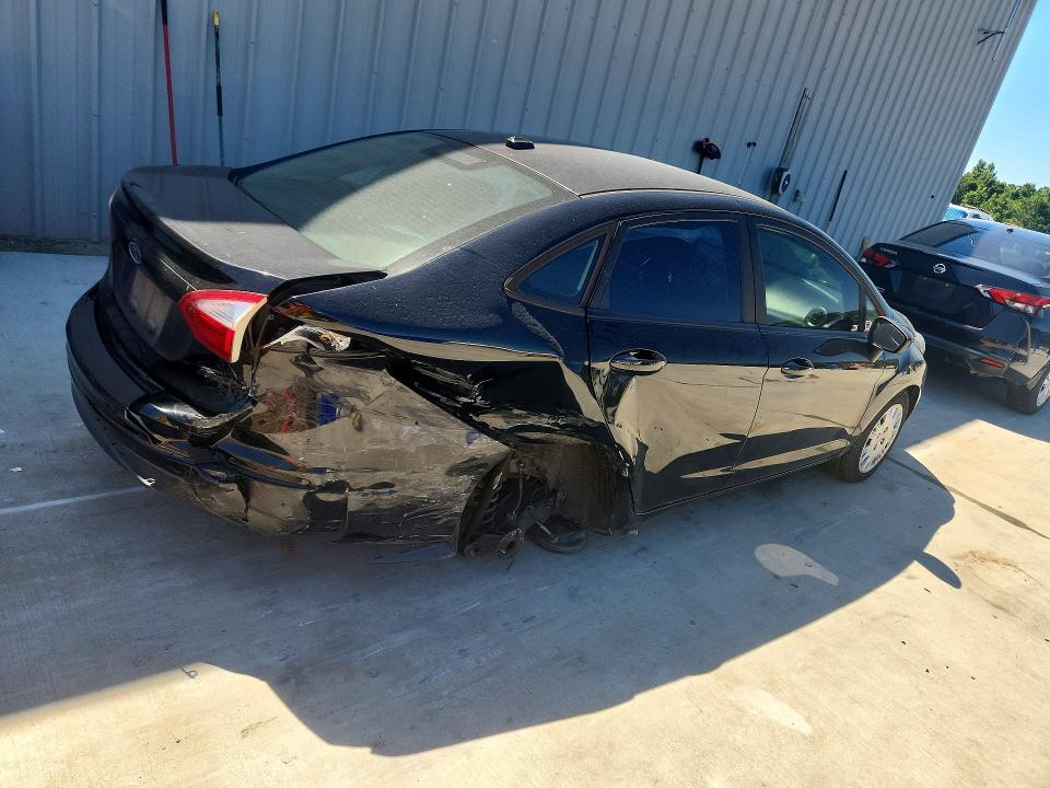 2017 Ford Fiesta VIN 3FADP4AJ0HM155786 COPART salvage auction — REAR END, Ga - Cert Of Title-Salvage, sold $125 on 2026-07-09 (photo 3)
