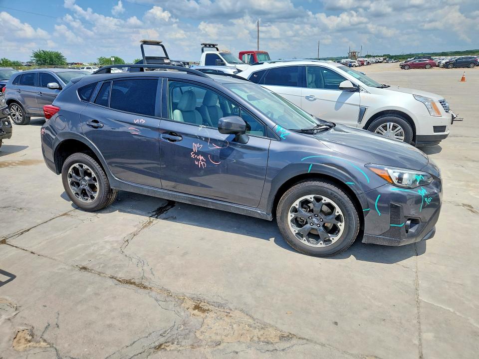 2021 Subaru Xv VIN JF2GTAEC5M8300222 COPART salvage auction — SIDE, Tx - Salvage Vehicle Title, sold $4,200 on 2026-07-09 (photo 4)