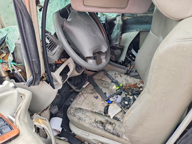 1997 Lexus ES VIN JT8BF22G4V0020755 COPART salvage auction — ROLLOVER, Mo - Junking Certificate, sold $125 on 2026-07-20 (photo 7)
