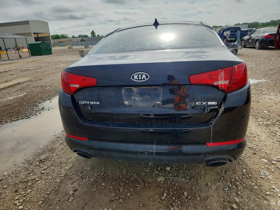 2012 Kia Optima VIN 5XXGN4A72CG062778 COPART salvage auction — HAIL, Ks - Cert Of Title-Salvage, sold $500 on 2026-07-09 (photo 6)