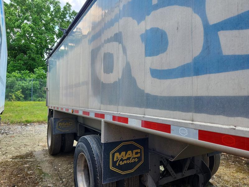 2022 Mac Trailer VIN 5MADN3921NS062648 COPART salvage auction — ROLLOVER, PA - CERTIFICATE OF SALVAGE, sold $1,150 on 2026-07-30 (photo 6)