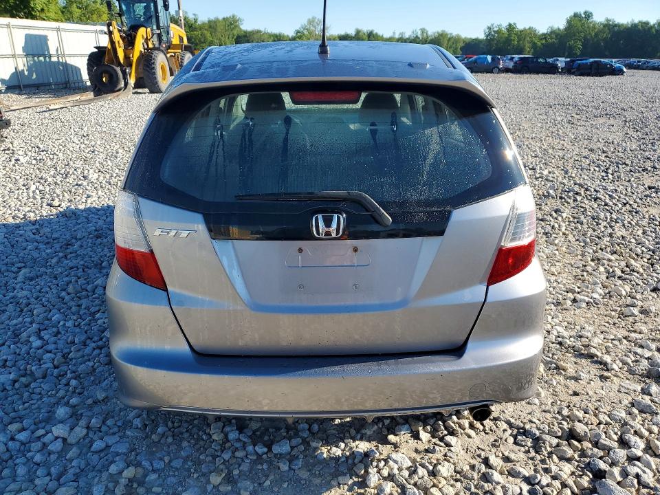 2009 Honda Fit VIN JHMGE88629S013890 COPART salvage auction — FRONT END, OH - CERT OF TITLE-SALVAGE, sold $850 on 2026-07-02 (photo 6)