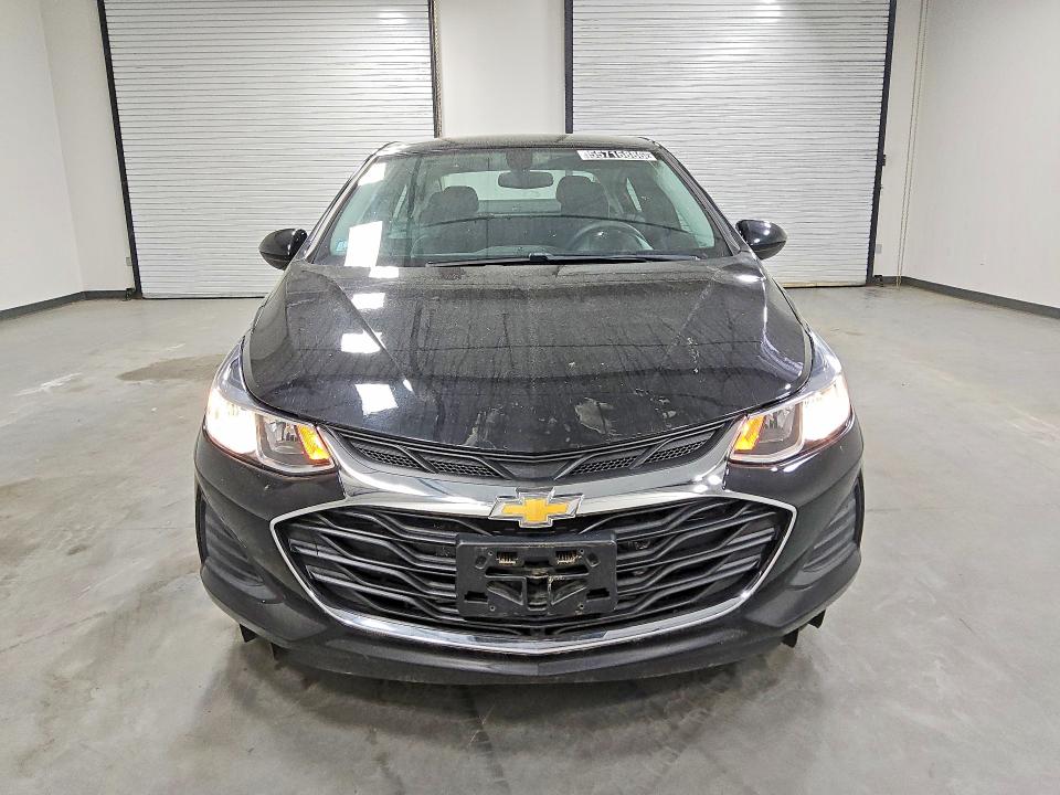 2019 Chevrolet Cruze VIN 1G1BC5SM8K7111167 COPART salvage auction — MINOR DENT/SCRATCHES, Ma - Certificate Of Title, sold $1,650 on 2026-07-07 (photo 5)