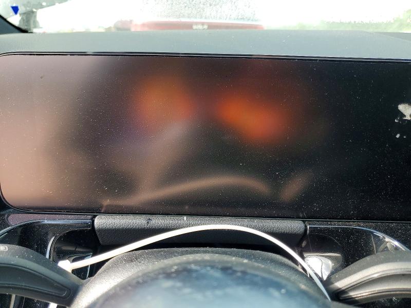 2024 Mercedes-benz Gla-klasse VIN W1N4N4GB2RJ620866 COPART salvage auction — WATER/FLOOD, Tx - Salvage Title-Flood Damage, sold $13,100 on 2026-08-18 (photo 9)