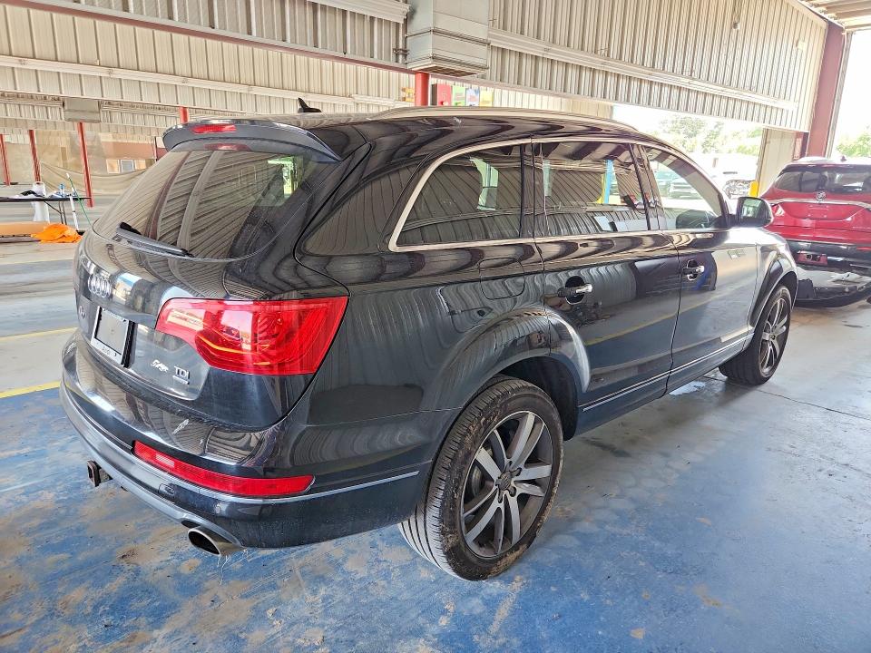 2015 Audi Q7 VIN WA1LMAFE4FD026980 COPART salvage auction — UNDERCARRIAGE, In - Certificate Of Title, sold $3,800 on 2026-07-06 (photo 3)