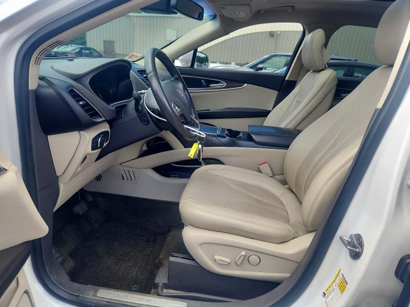2018 Lincoln Mkx VIN 2LMPJ8LR8JBL19280 COPART salvage auction — WATER/FLOOD, Wv - Salvage Cert - Flood Damaged, sold $4,650 on 2026-07-02 (photo 7)