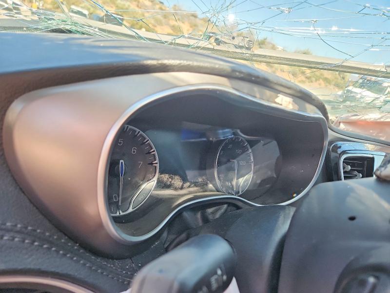 2018 Chrysler Pacifica VIN 2C4RC1GG3JR320380 COPART salvage auction — FRONT END, Nv - Salvage Title, sold $375 on 2026-07-30 (photo 9)