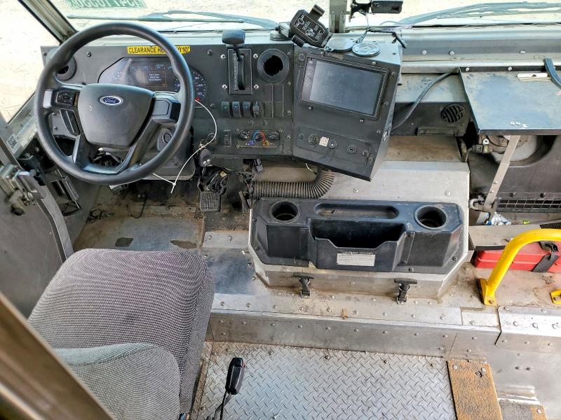 2020 Ford VIN 1F65F5KN6L0A03499 COPART salvage auction — MINOR DENT/SCRATCHES, Az - Certificate Of Title, sold $26,000 on 2026-07-30 (photo 8)